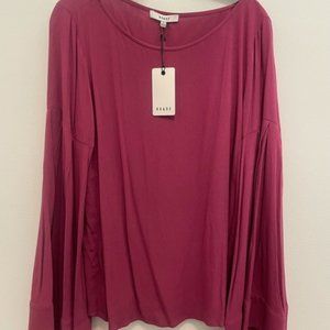 RO & DE Maroon Bell Sleeve Blouse Size M NWT